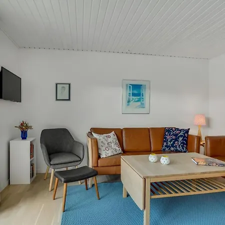2 Bedroom Gorgeous In